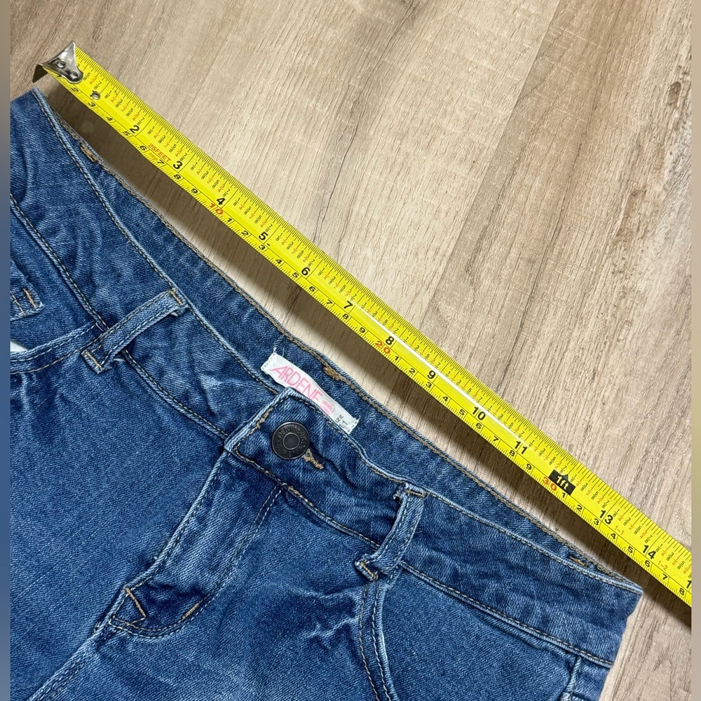 Distressed Denim Shorts With Embroidery - Picture 5 of 6